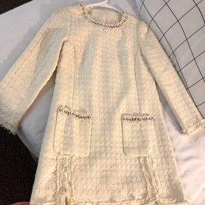 Tweed skirt with embroidery